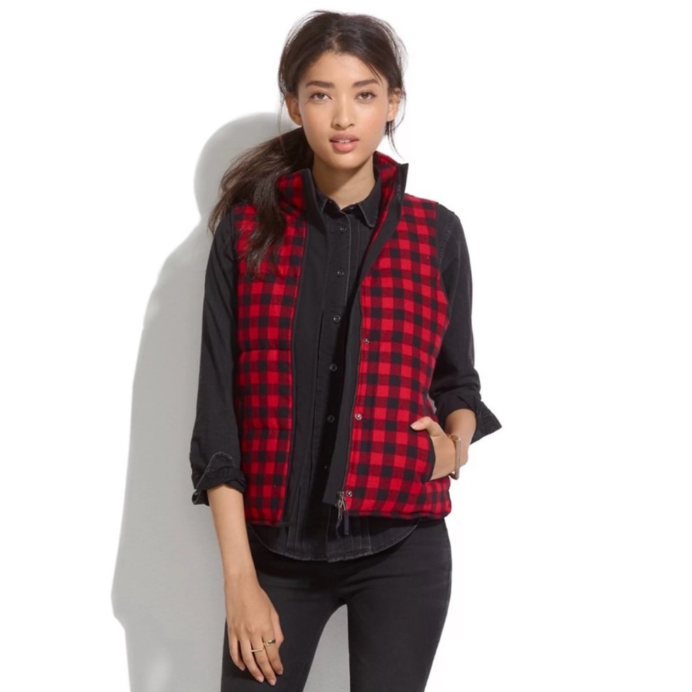 Madewell Fireside Vest Black and Red Plaid